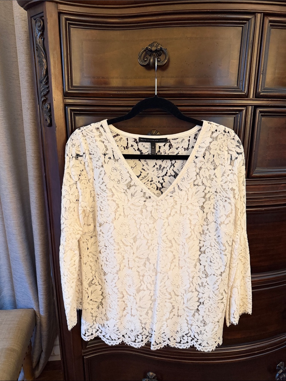 White House Black Market Cream Lace V-Neck Blouse